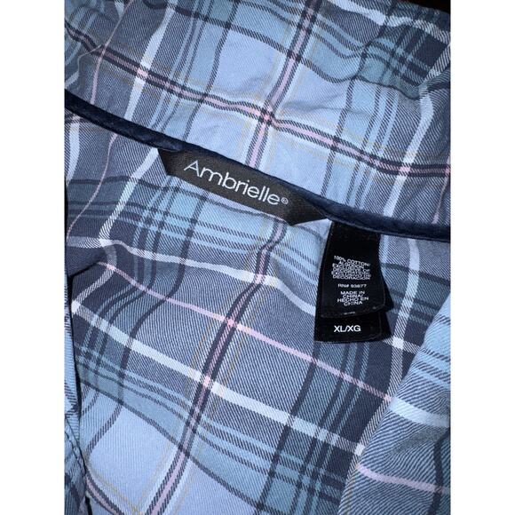 Lot of 2 Ambriele Women’s XL Lightweight Plaid Flannel Shirts Button Front READ - Picture 3 of 7